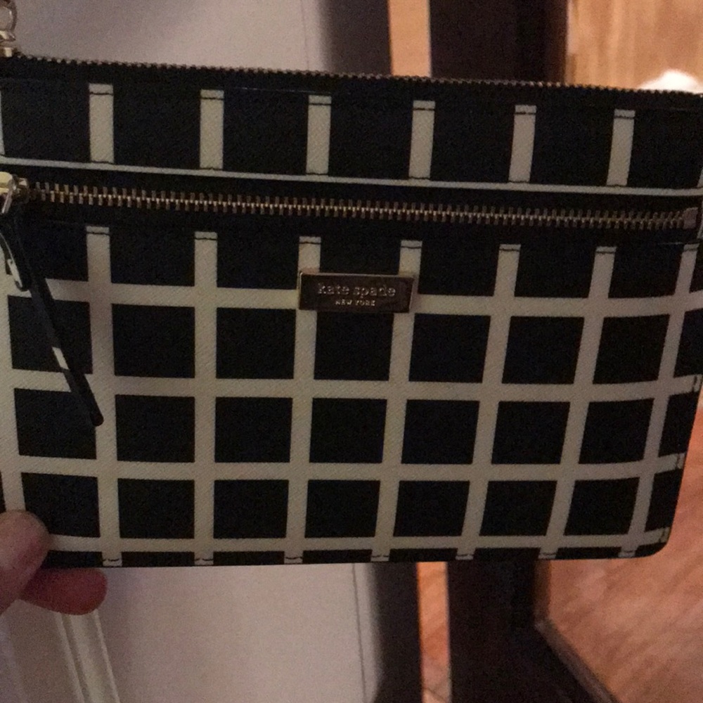 Wristlet